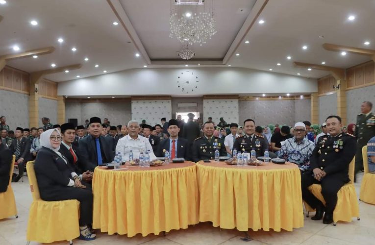 Ketua DPRD Hadiri HUT TNI Ke-79 di Alun-Alun Kualatungkal 