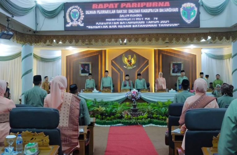 Bupati Tanjab Barat Hadiri Rapat Paripurna HUT Ke-76 Kabupaten Batanghari