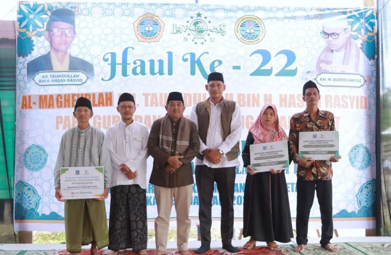 Bupati Tanjab Barat Hadiri Haul Pendiri Madrasah Assalafiyyah dan Harlah ke-62