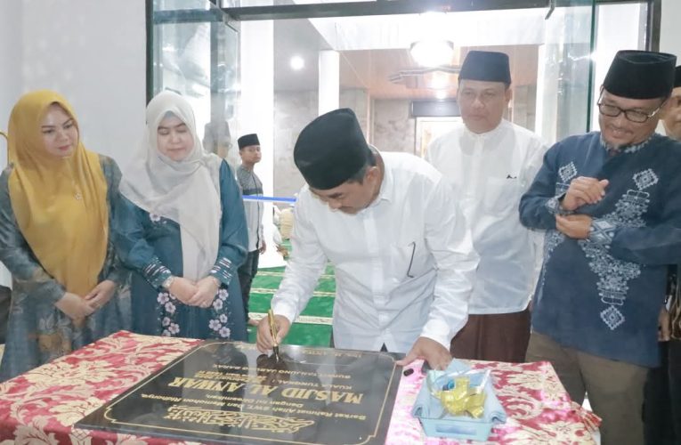 Peresmian Masjid Al-Anwar, Wakil Ketua I DPRD: Tempat Ibadah Sekaligus Penggerak UMKM