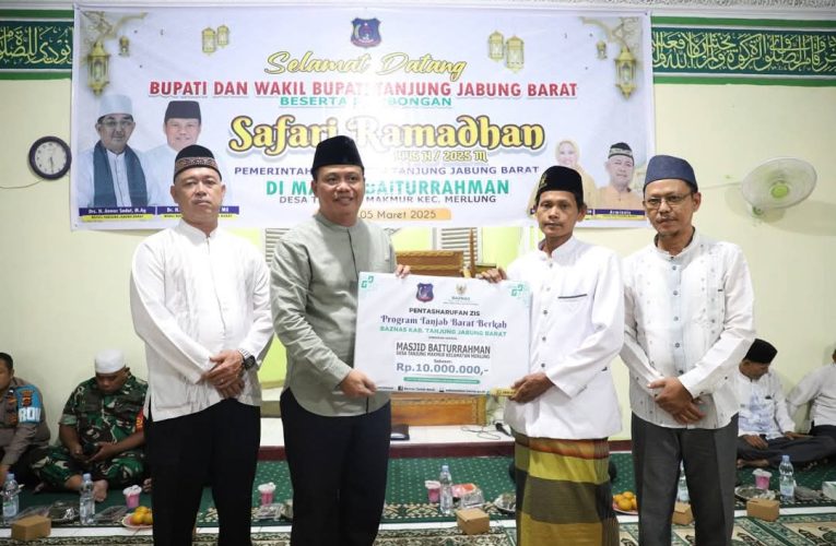 Wabup Tanjab Barat Mulai Safari Ramadan, Bangun Kedekatan dengan Masyarakat