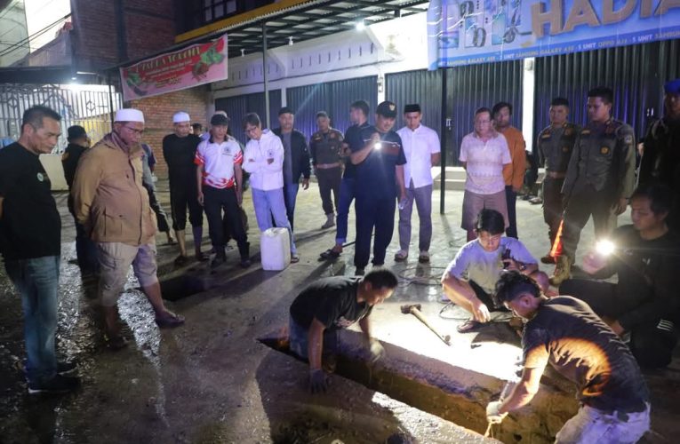 Warga Apresiasi Aksi Bupati Anwar Sadat dalam Pembersihan Drainase Kuala Tungkal