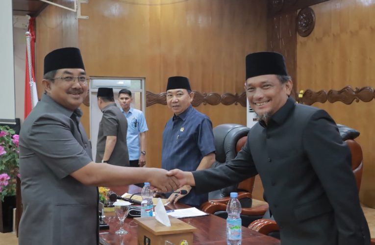 Pertanggungjawaban APBD 2024 Disampaikan, Pemkab Tanjab Barat Komit Menjaga Integritas Keuangan