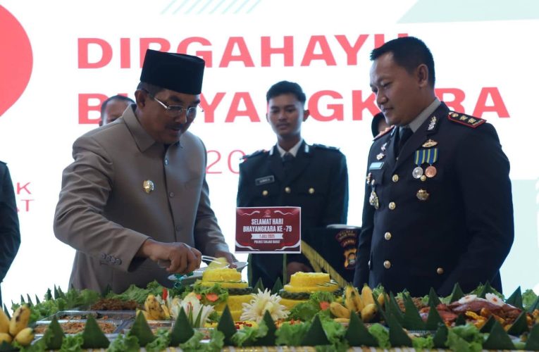 Bupati Anwar Sadat Apresiasi Polres Tanjab Barat: Terima Kasih Sudah Jaga Kamtibmas