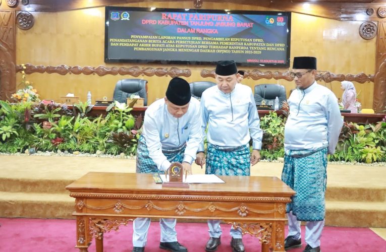 DPRD Tanjab Barat Sepakati RPJMD 2025-2029, Targetkan Daerah Berkualitas dan Ekonomi Maju