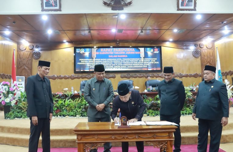 Rapat Paripurna DPRD Tanjab Barat Hasilkan Kesepakatan Perubahan KUA-PPAS 2025