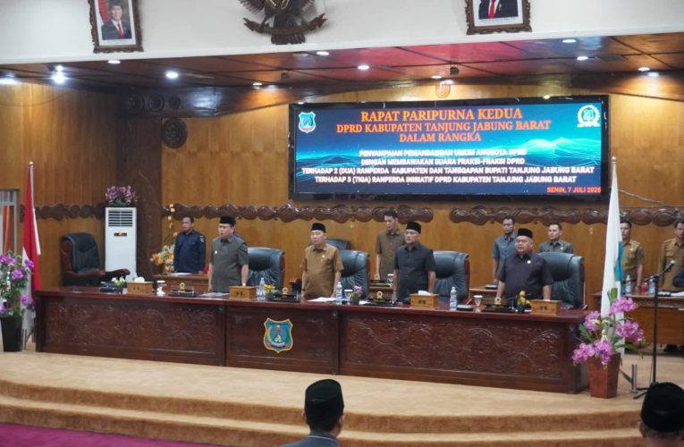 DPRD Tanjab Barat Gelar Rapat Paripurna Penyampaian Nota Pengantar 2 Raperda Pemkab dan 3 Raperda Inisiatif DPRD